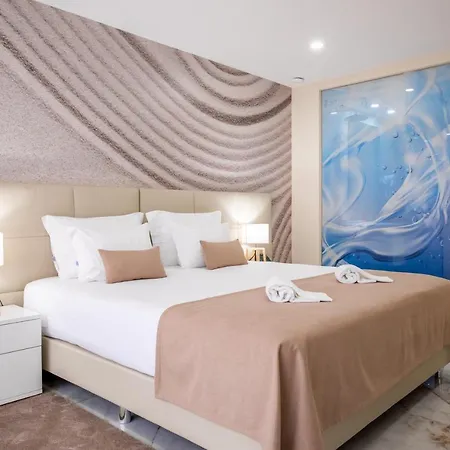 Atlantic Hotel