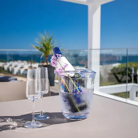 Отель Atlantic 4*