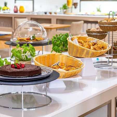 Atlantic 4* Лагуш