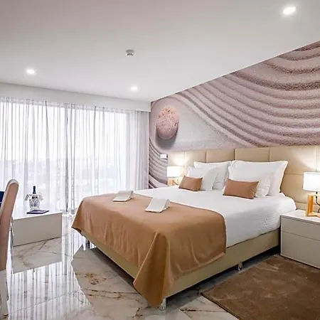 Hotel Atlantic 4*