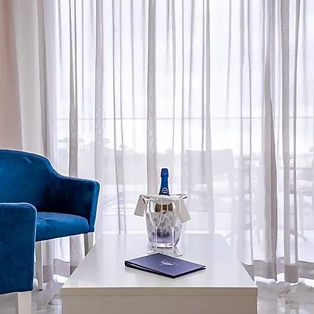 Hotel Atlantic